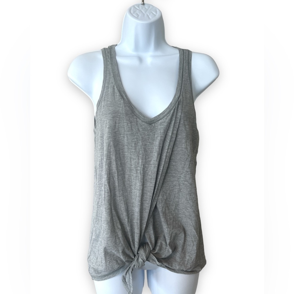 Lululemon top